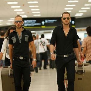 Meet your Posher, Carlos